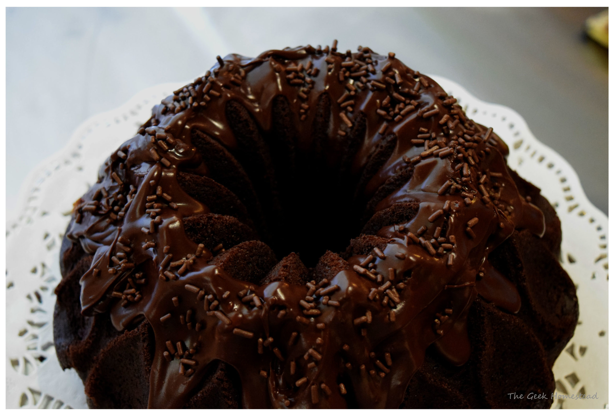 Read more about the article Chocolate Bundt Cake with Chocolate Donut Frosting