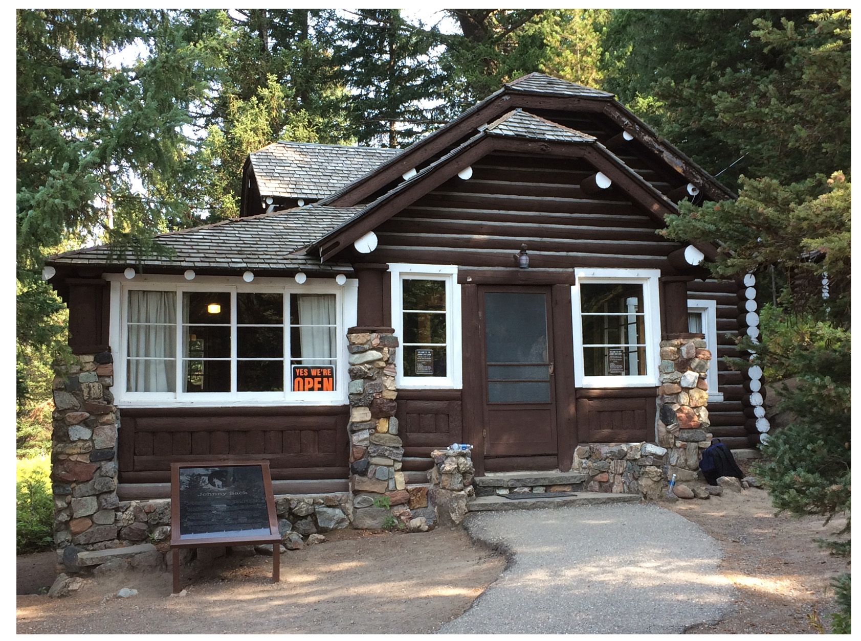 Read more about the article Johnny Sack Cabin