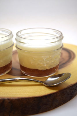 Read more about the article Vanilla Panna Cotta with Pomegranate Jelly